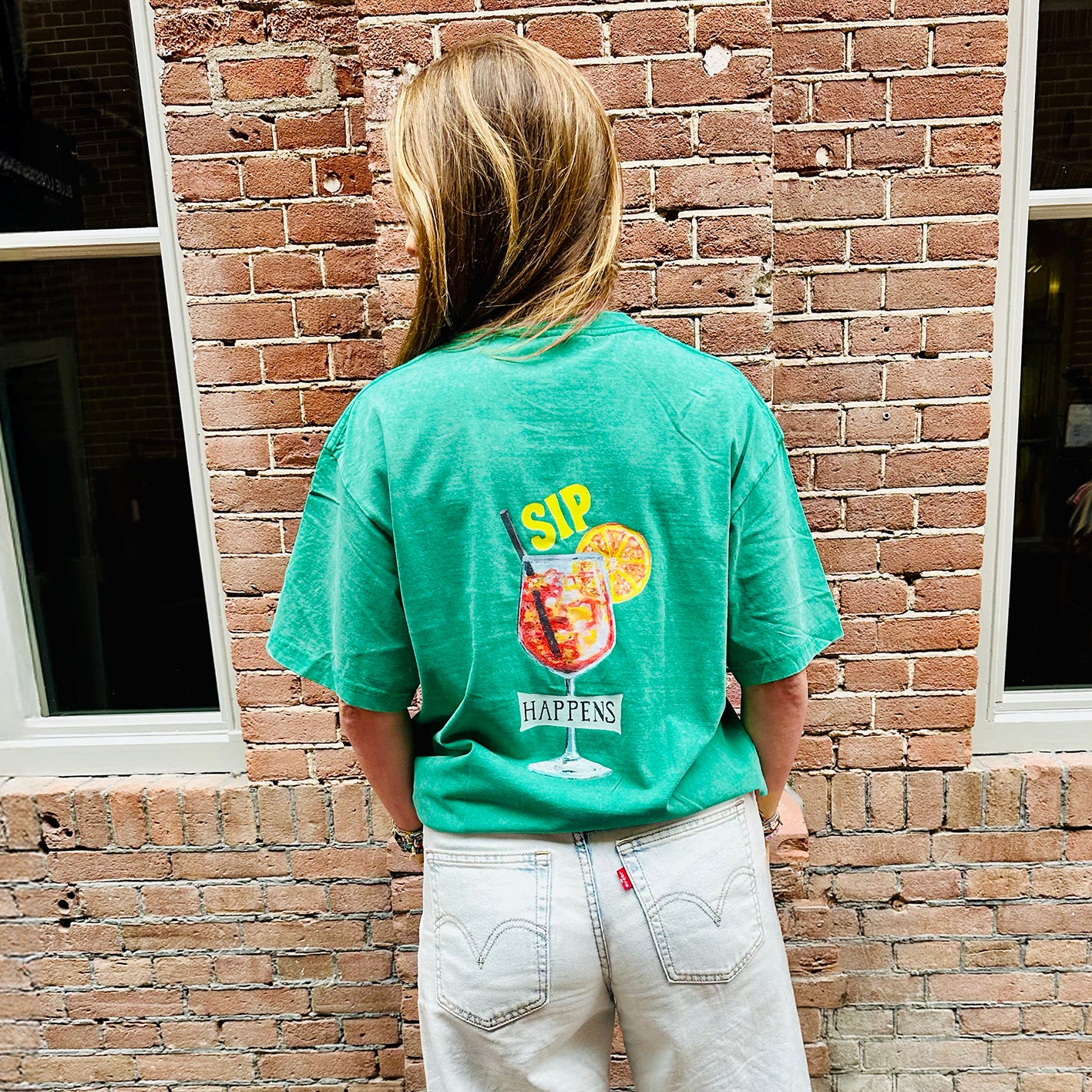 Oversized t-shirt - Sip happens - green backprint